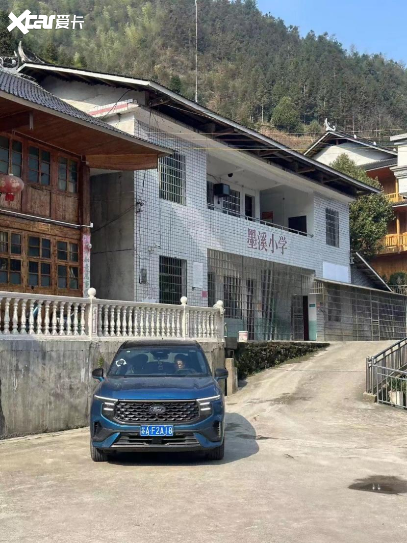 里一趟治愈心灵的旅行不朽情缘一辆车一千公(图2) 里一趟治愈心灵的旅行不朽情缘一辆车一千公(图2)